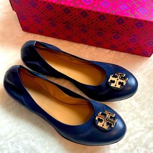 Tory Burch Claire Elastic Ballet Navy Flats 7